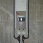 Rauchansaugsystem-(RAS)-mit-Netzteil-und-Reinigungsanschlüssen-für-Rohrsysteme